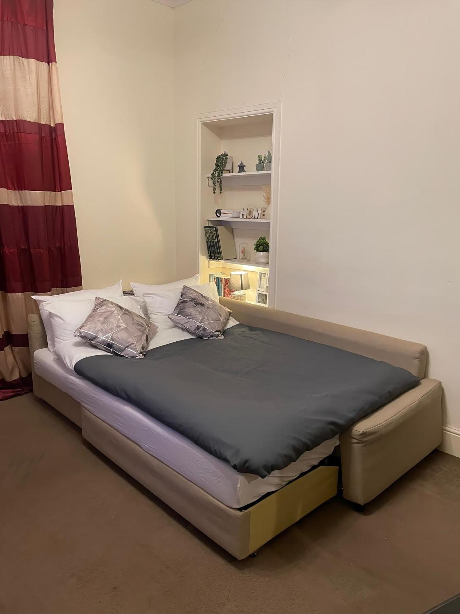 Comfy 2 Bedroom Flat Near Edinburgh City Center ภายนอก รูปภาพ